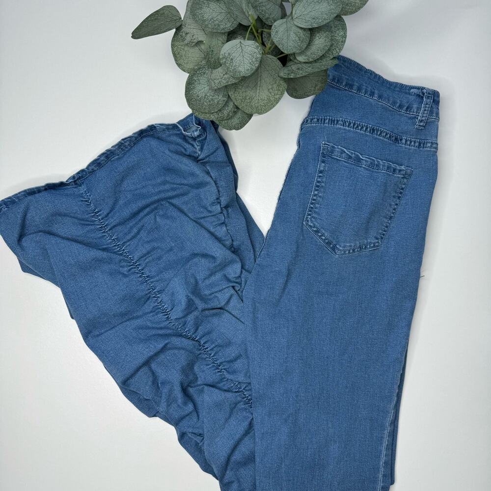 American Bazi | High Rise Ruched Flare Jeans